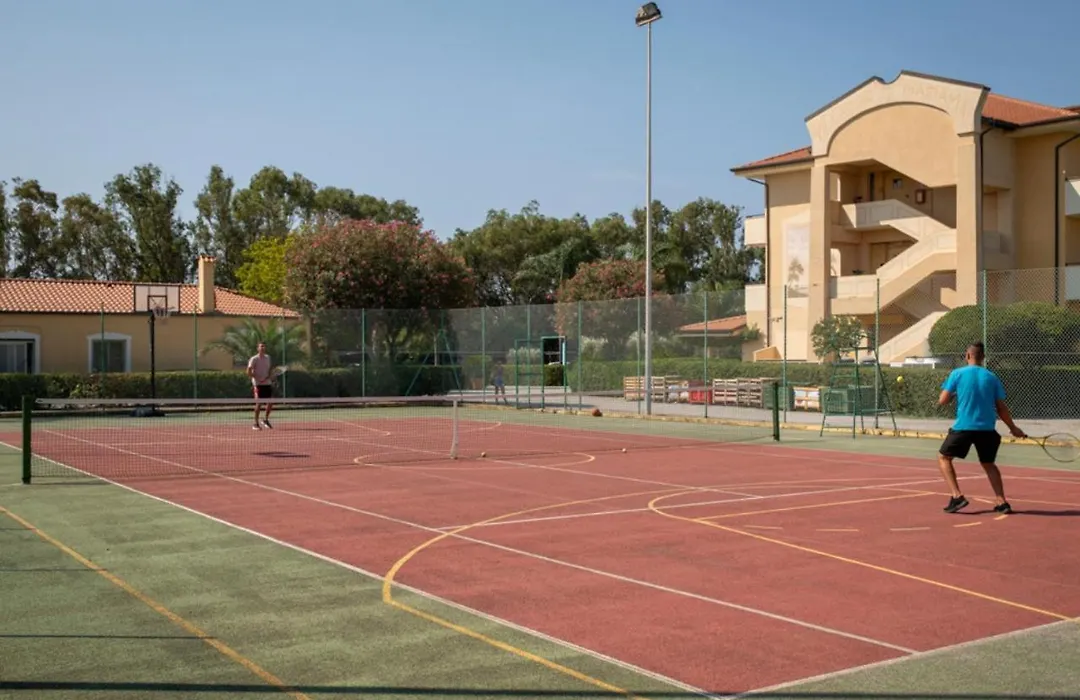 Madama Club Village-1